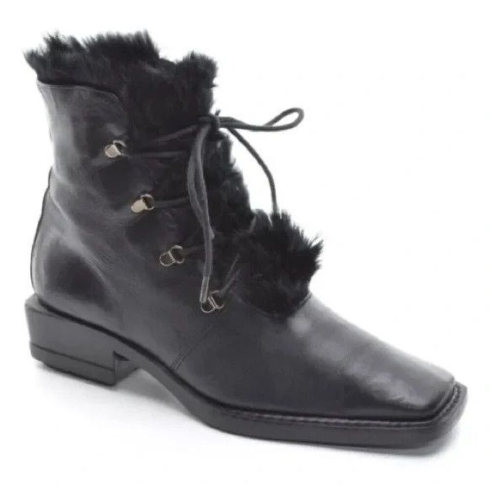 Stuart Weitzman Black Leather Fur Trim Lace Up Square Toe Combat Ankle Boots 7B